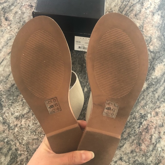 YAYA sandals - Picture 3 of 3